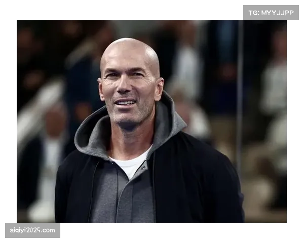 阿斯：齐达内已和法国足协谈妥，离开皇马后曾拒绝巴黎和蓝军